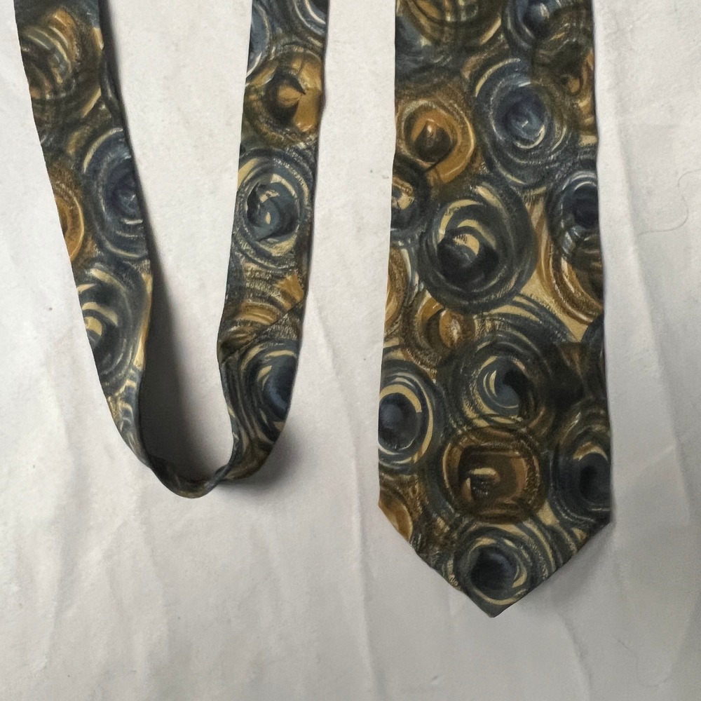 Ted Lapidus 100% Silk Abstract Swirl Pattern Necktie‎ Made in Italy